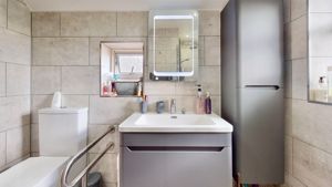 Photo 34- click for photo gallery